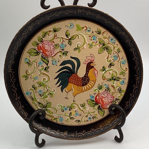 Four Rooster Plates Trays Hand Painted Paper Mache Vintage - Picture 1 of 5